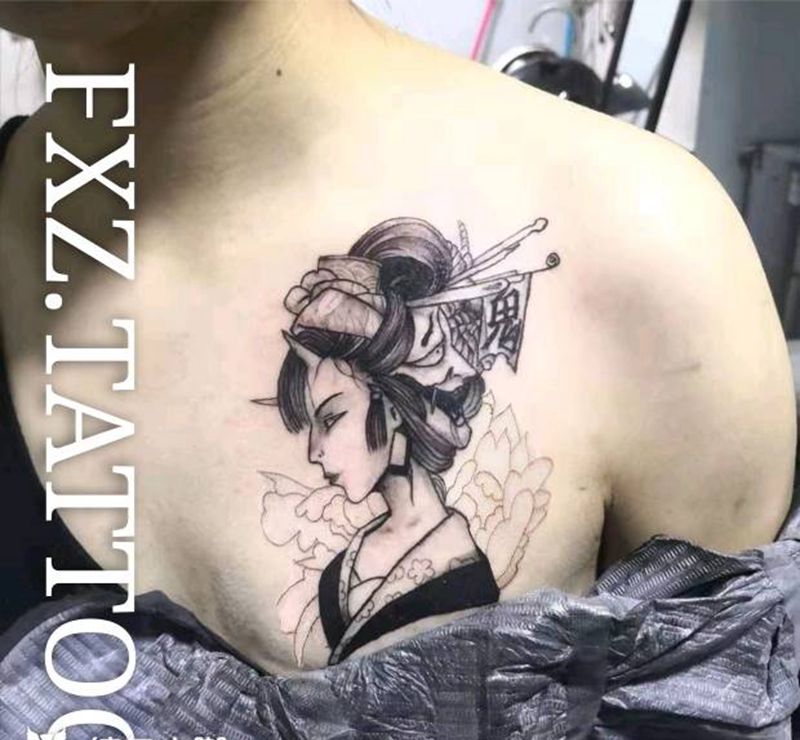 艺伎纹身图片_胸部纹身图案