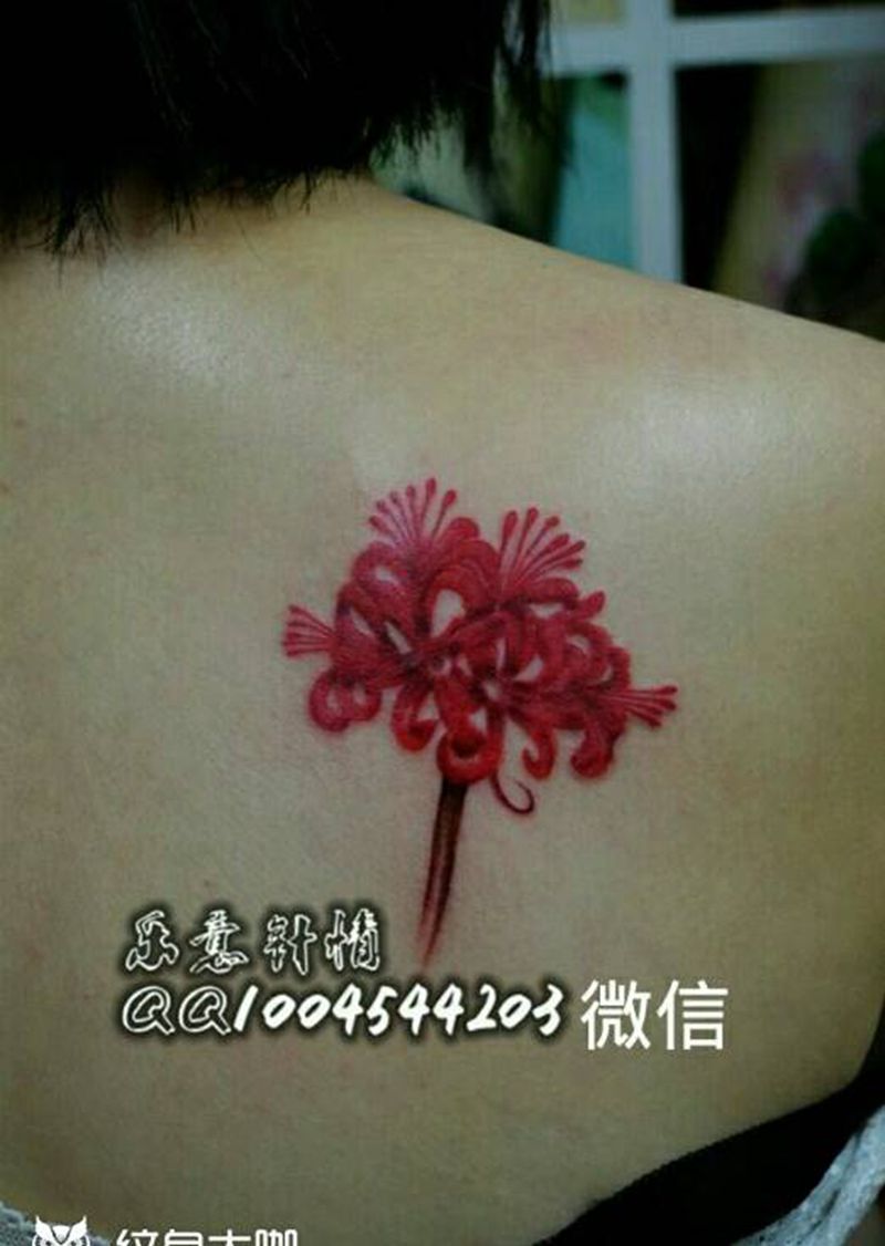彼岸花纹身图片_背部植物插画纹身图案