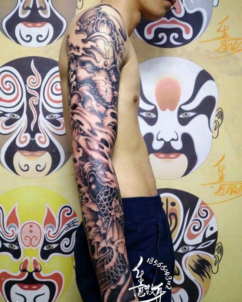 象神鲤鱼花臂纹身图片_手臂手部新传统水墨纹身图案