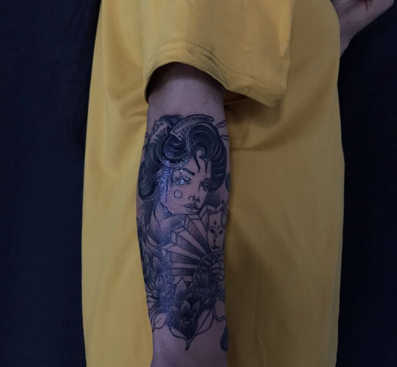 艺纹身图片_手臂纹身图案