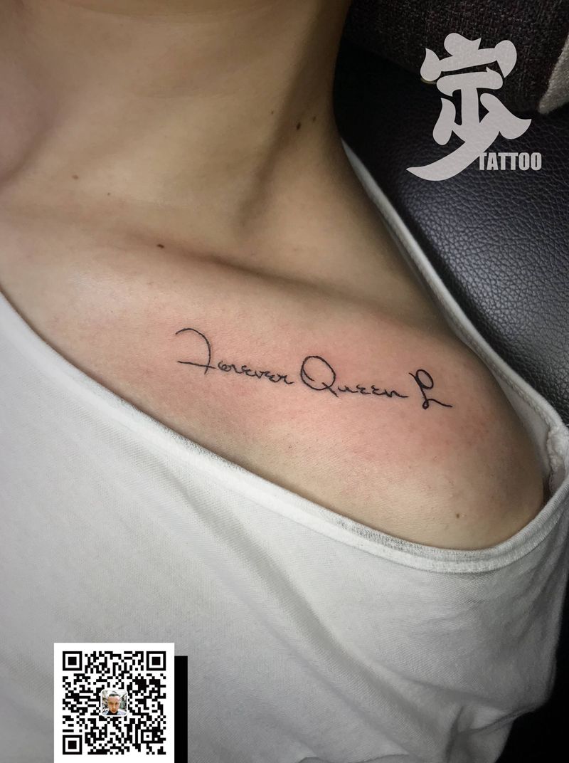 锁骨+小英文纹身图片_肩部花体字几何纹身图案