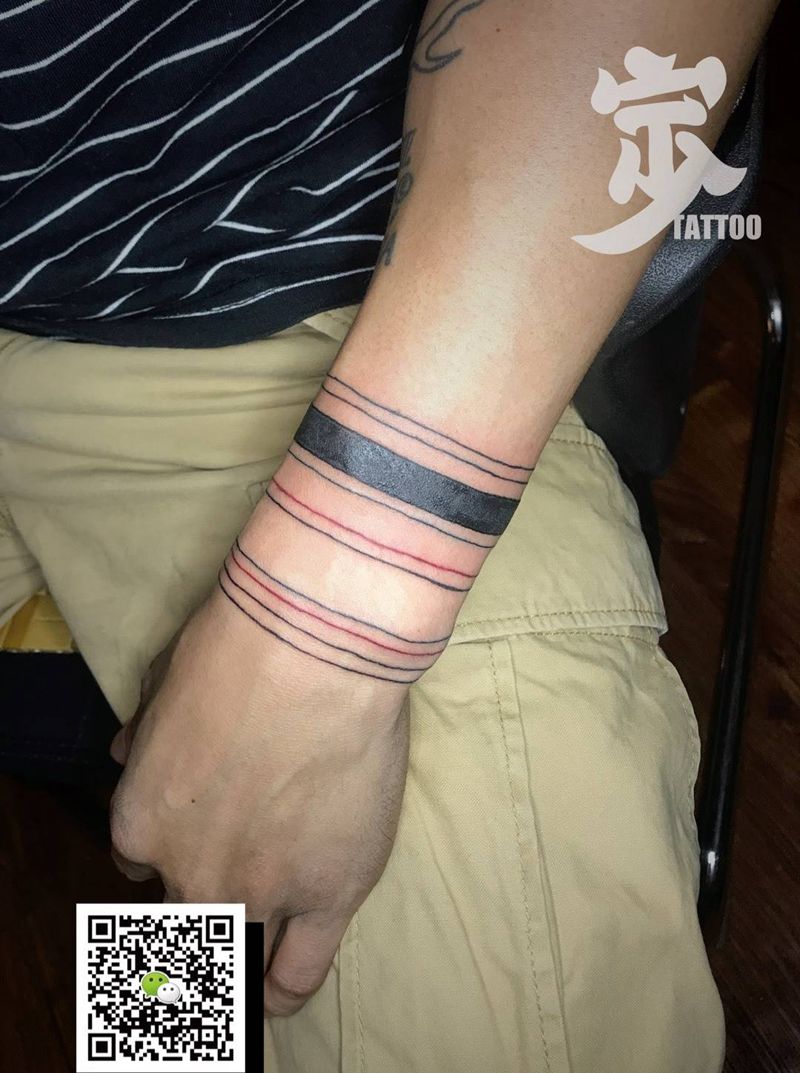 红黑手环+橡皮筋纹身图片_手部图腾几何宁少Tattoo纹身图案