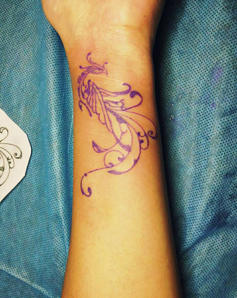 凤凰图腾纹身图片_手部清新动物成品纹身图案