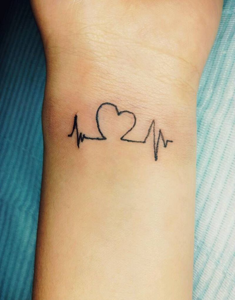 心电图纹身图片_手部清新几何字符成品纹身图案