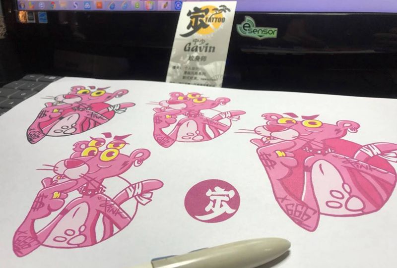 粉红豹纹身图片_手稿原创动物动漫风格腿部背部手臂欧美纹身图案