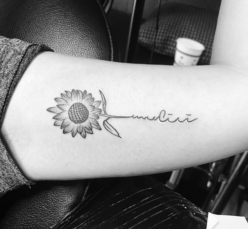 向日葵纹身图片