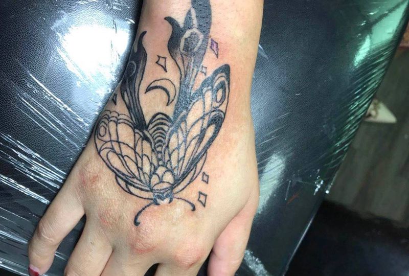 盖伤疤纹身图片