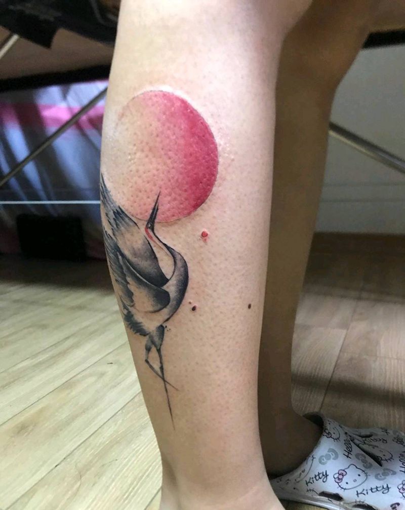 鹤~女纹身图片_腿部水彩纹身图案