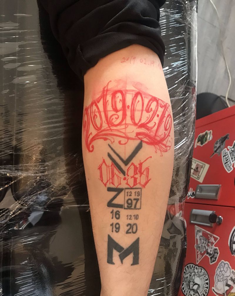 添加前、添加后对比纹身图片_腿部纹身图案