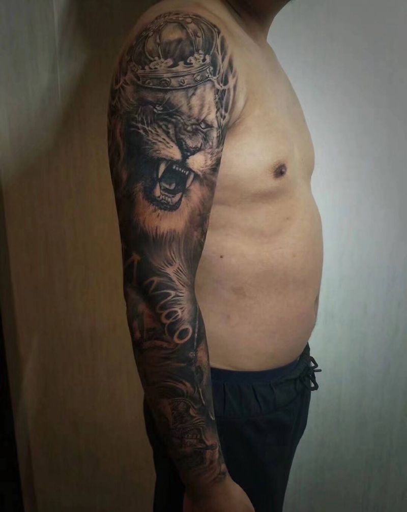 回归纹身大咖纹身图片_手臂欧美写实纹身图案