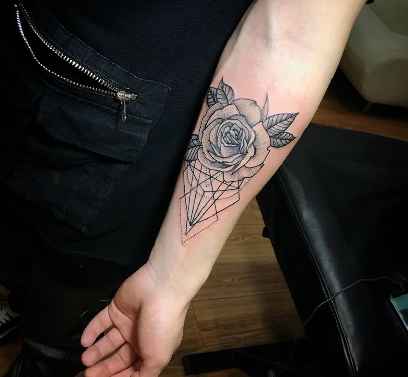 近期店内师傅作品纹身图片_手部手臂小图纹身图案