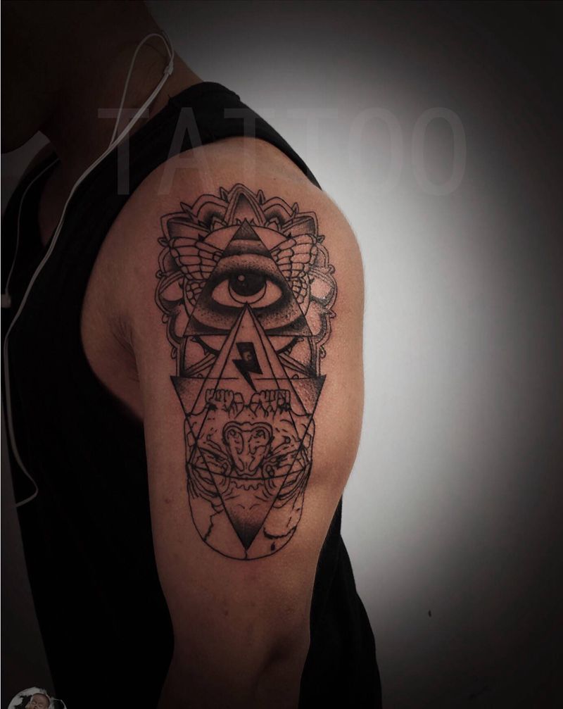 图腾纹身图片_胸部肩部图腾纹身图案