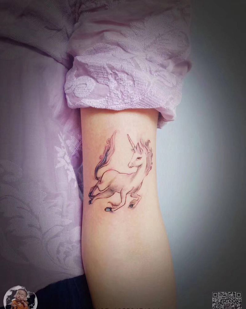 住店琪琪近期作品纹身图片_腿部纹身图案