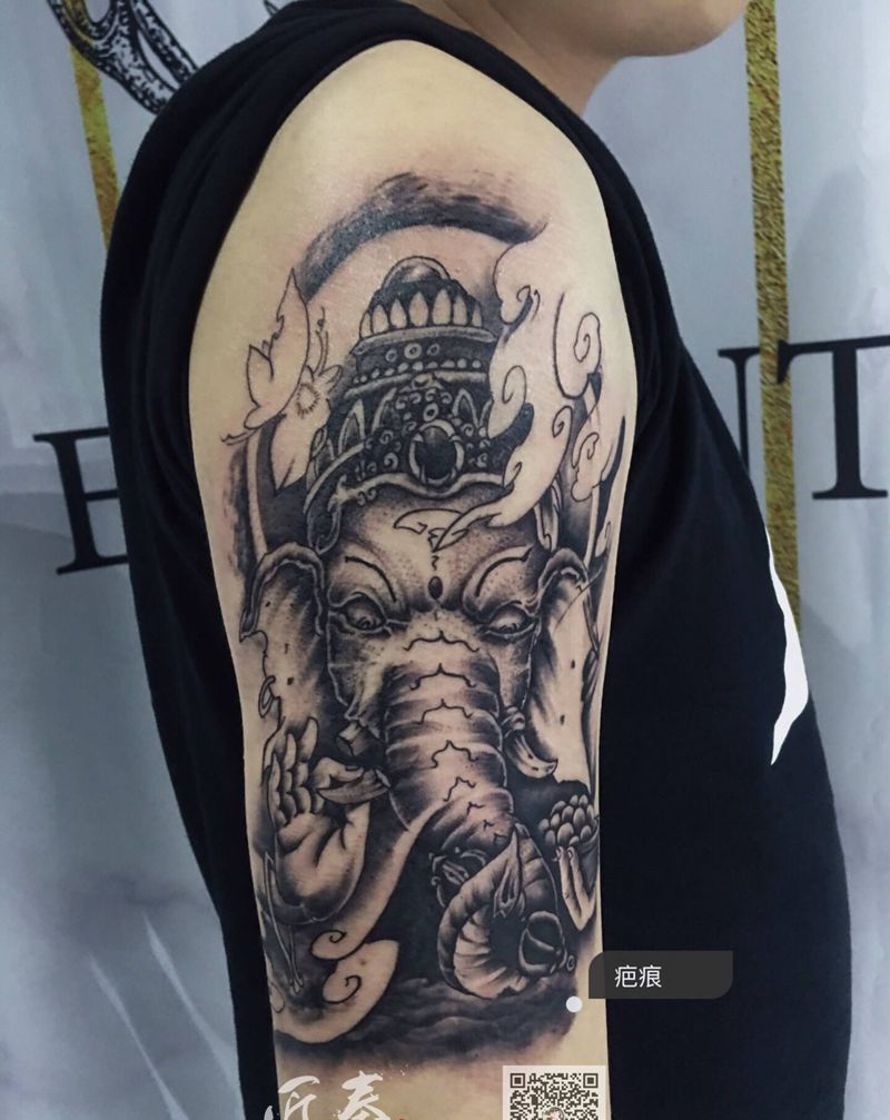 象神纹身图片_手部新传统纹身图案