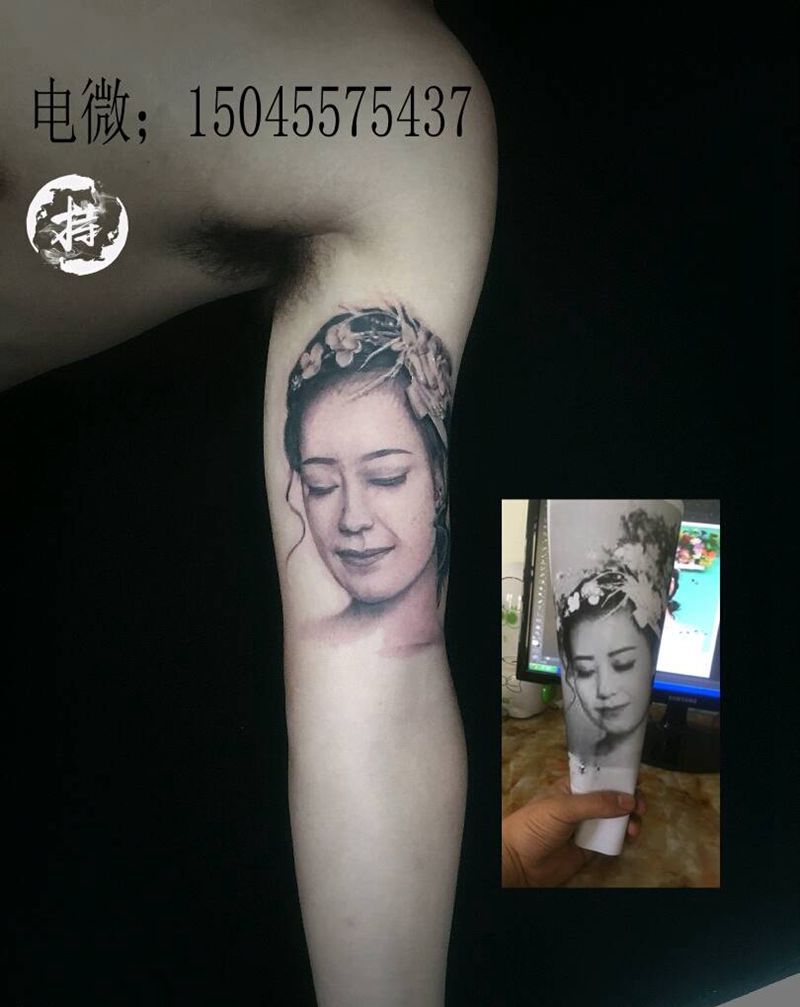 因为爱所以爱！对应着自己心脏纹身图片