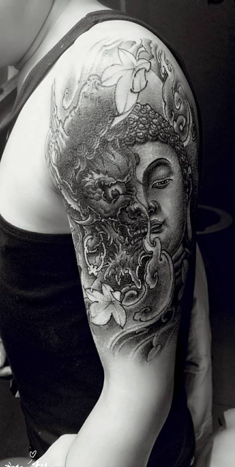 驻店明作品纹身图片