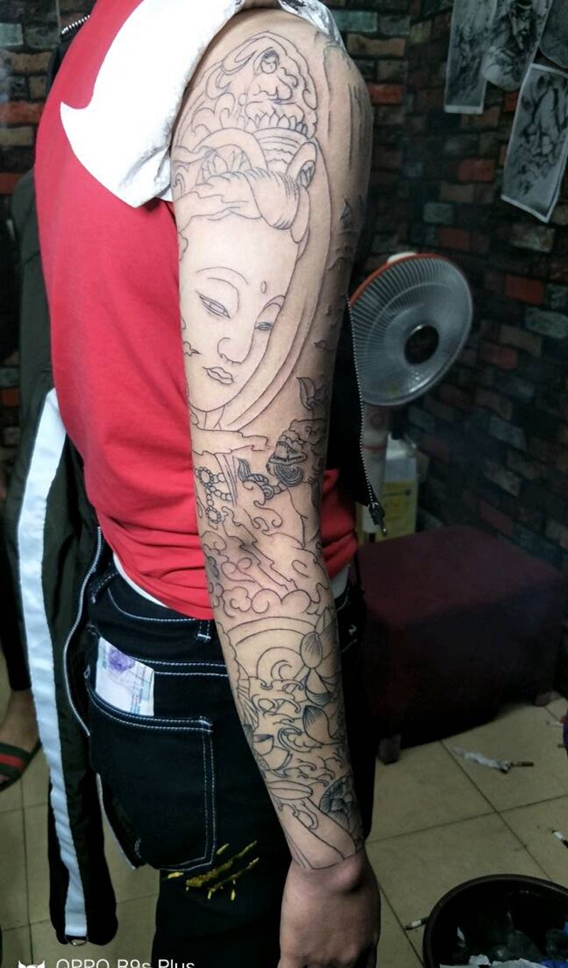 佛花臂纹身图片