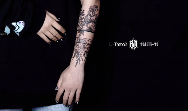 手花环纹身图片