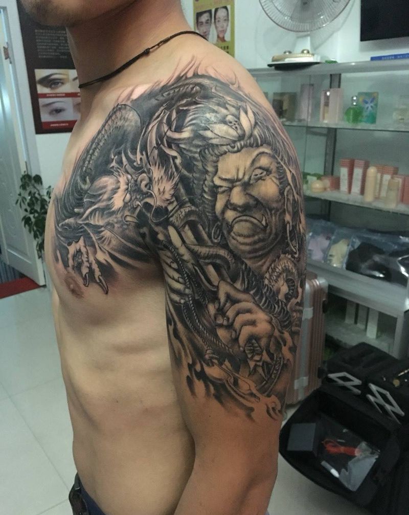 遮盖大虫子未完纹身图片