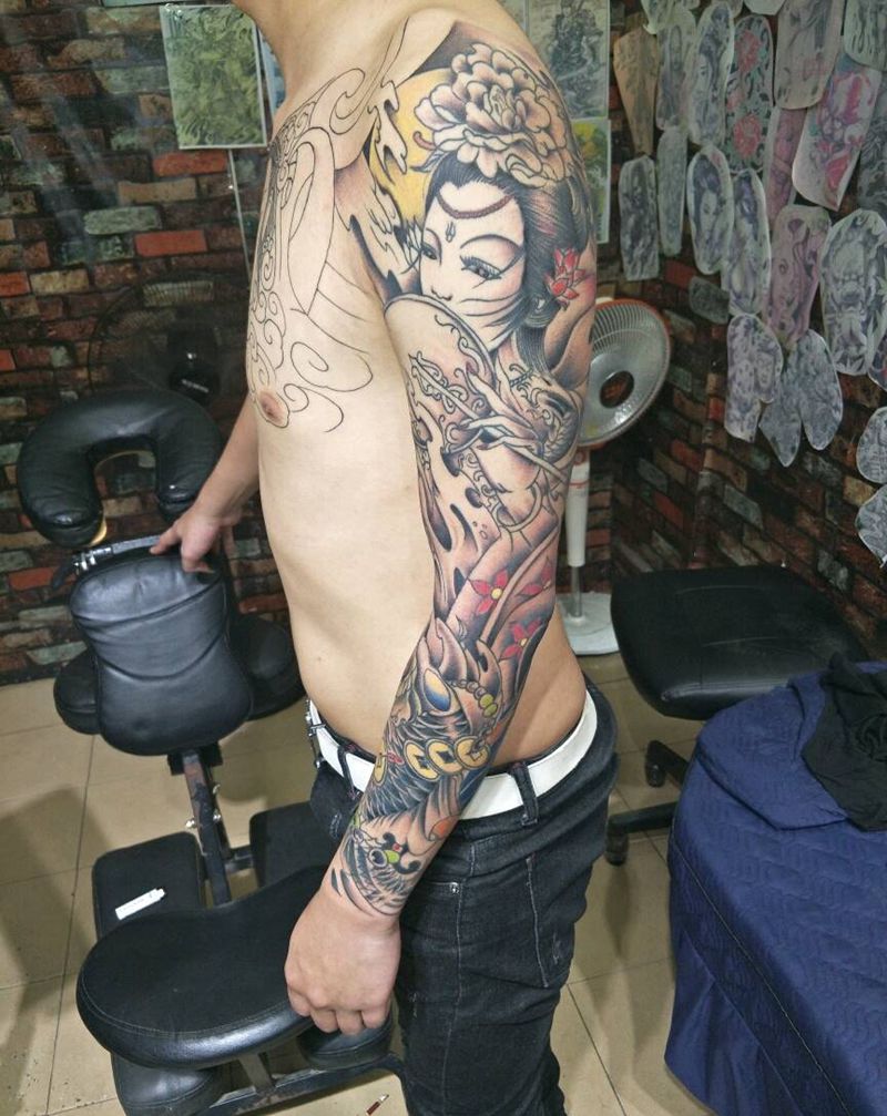 花臂纹身图片_手臂纹身图案