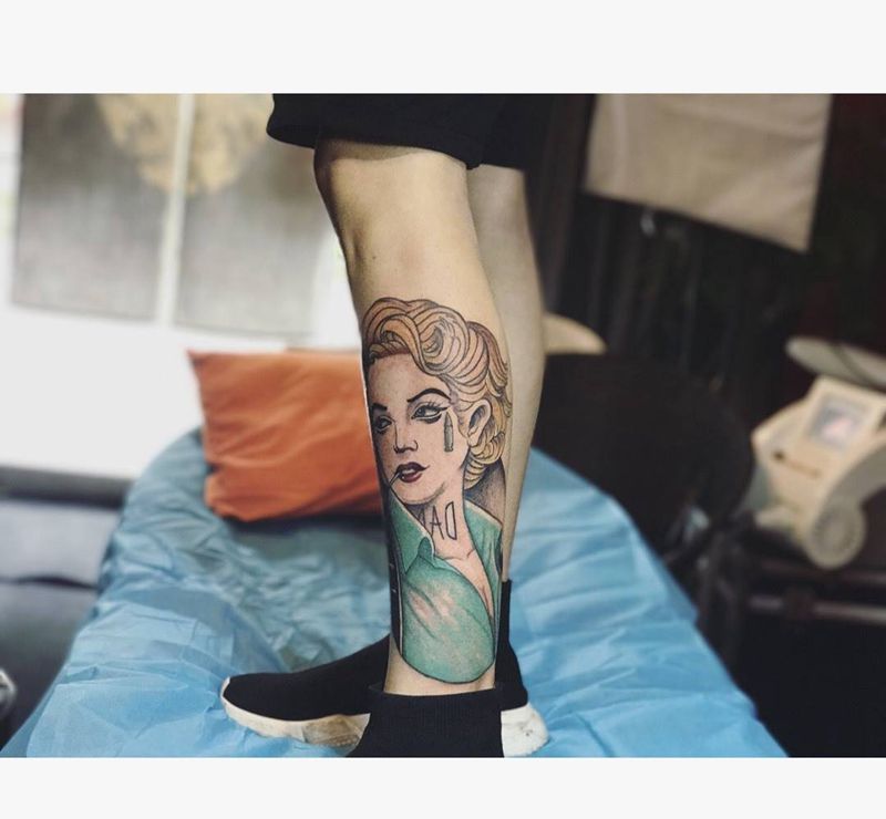 欧美女孩纹身图片