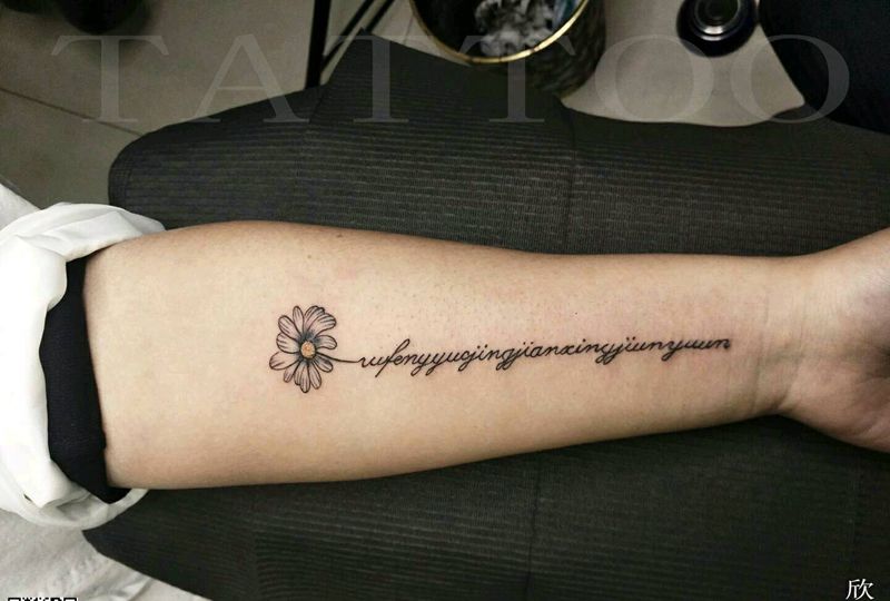 顾客自带绘画图纹身图片