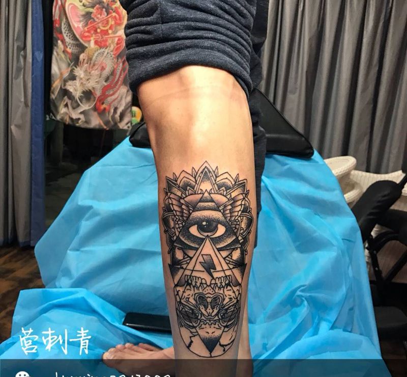 上帝之眼，客人自带图纹身图片