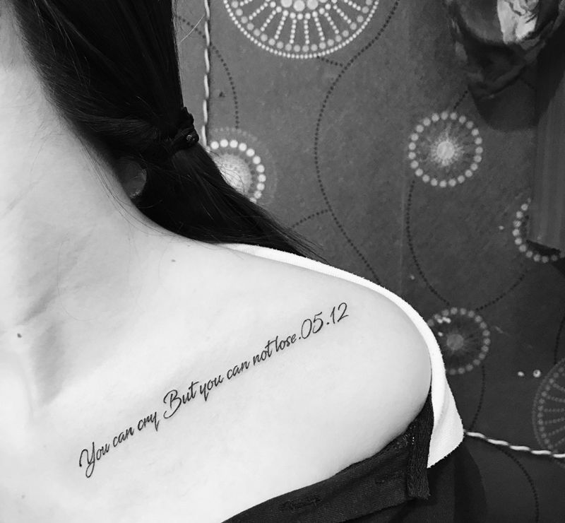 锁骨英文纹身图片