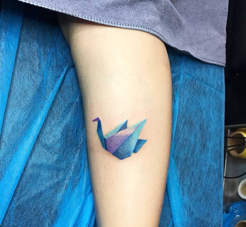 遮盖伤疤-千纸鹤纹身图片