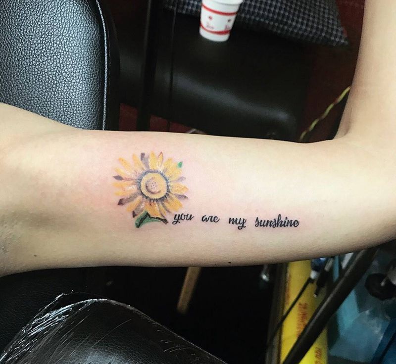 向日葵纹身图片