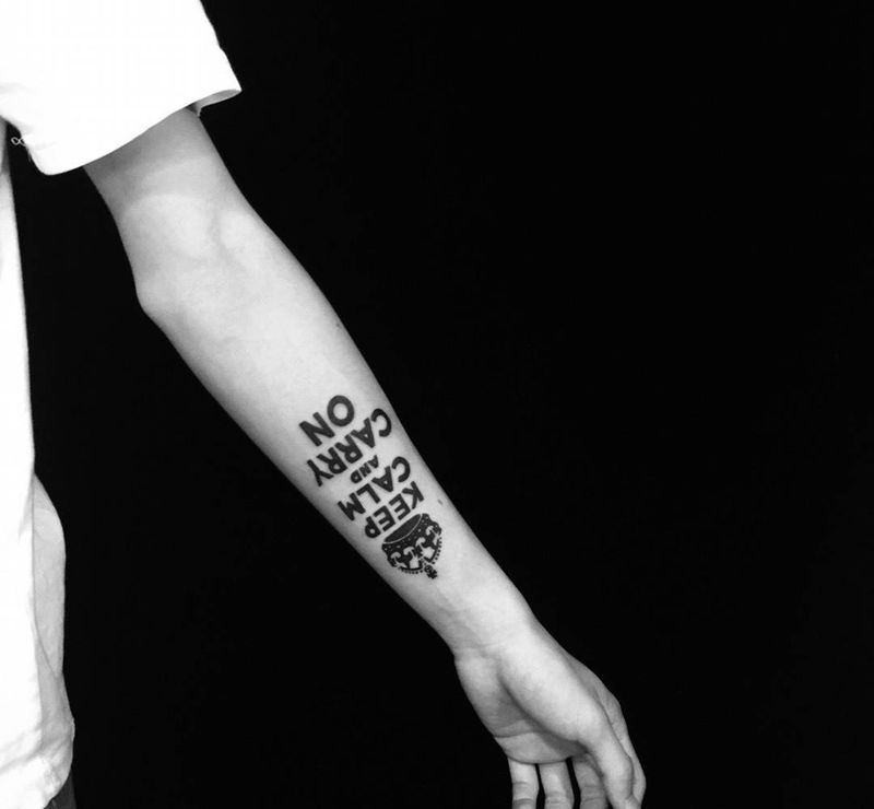 英文＋皇冠纹身图片