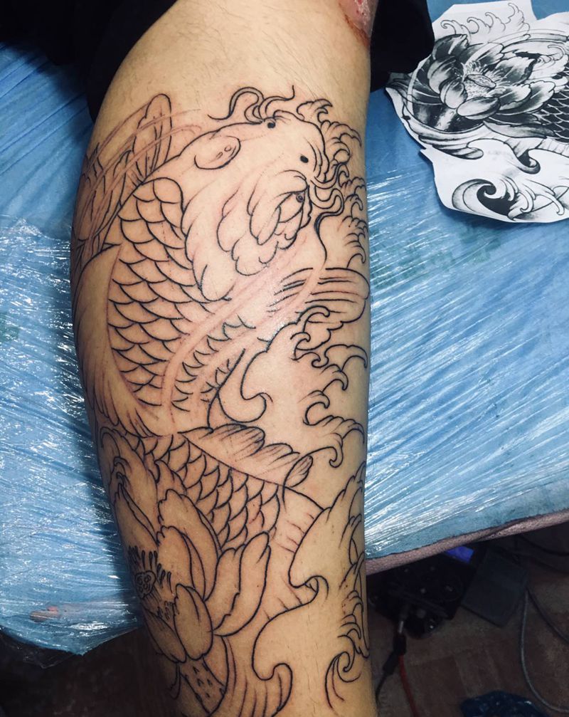 线条，鲤鱼纹身图片_手臂腿部纹身图案