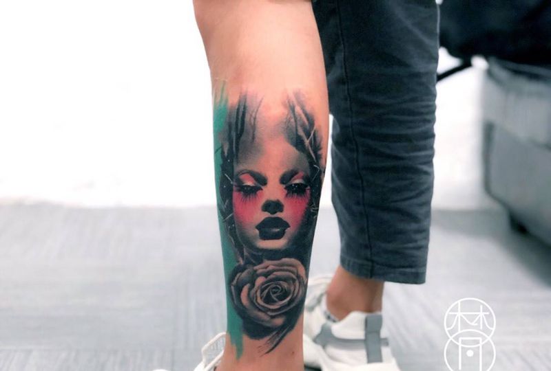 欧美写实纹身图片_腿部纹身图案