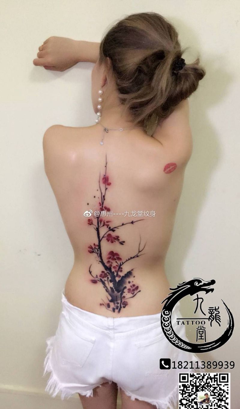 梅花纹身图片