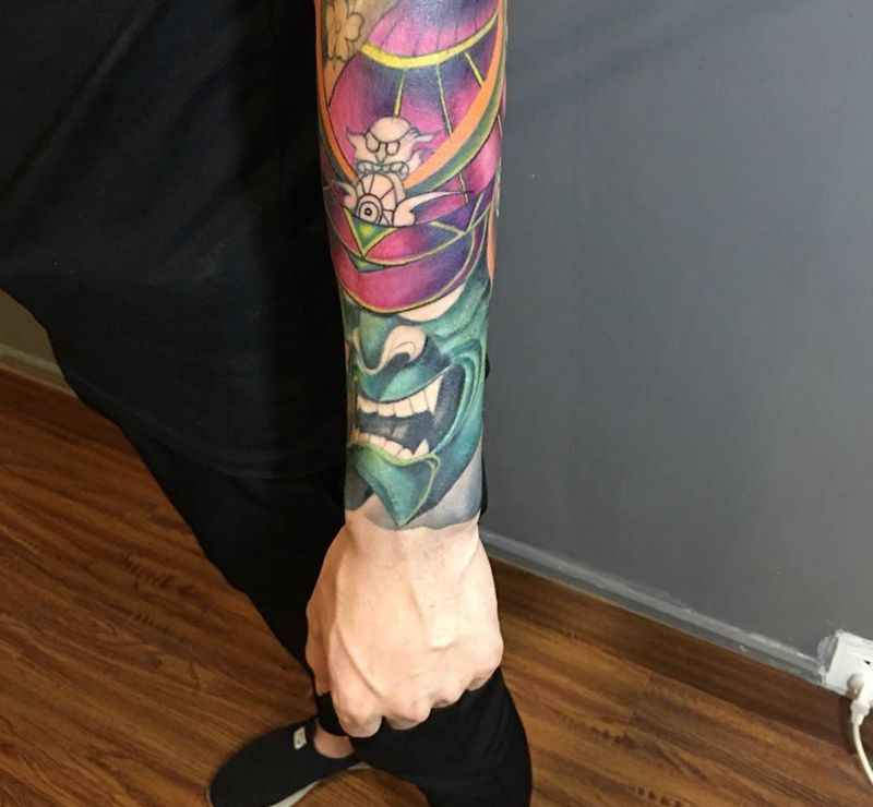 还未完成纹身图片