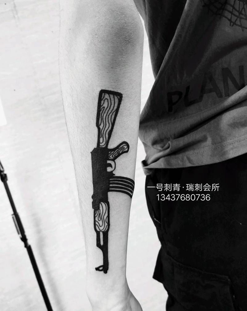 私人订制纹身图片_手部纹身图案