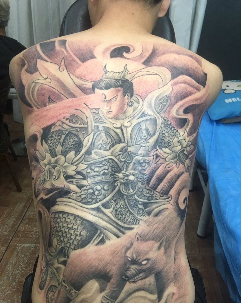 满背完成纹身图片