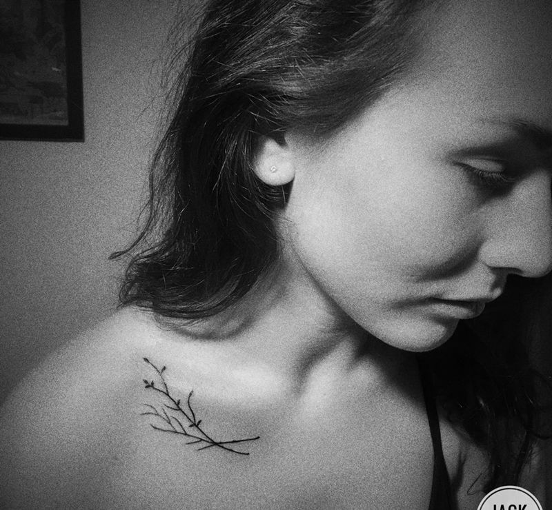 俄罗斯美女小纹身纹身图片