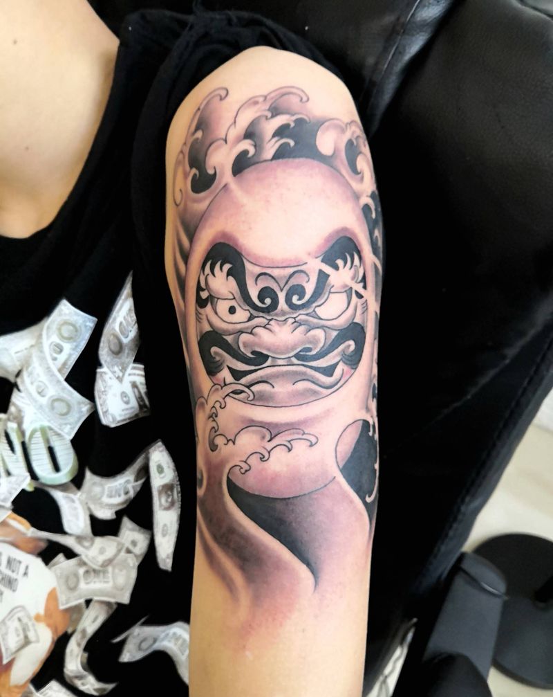 达摩蛋纹身图片_手臂老传统纹身图案