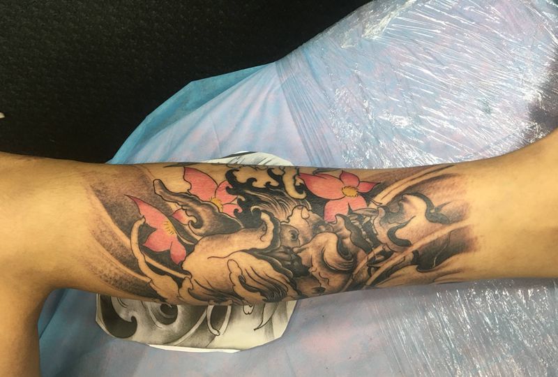 小腿般若纹身图片