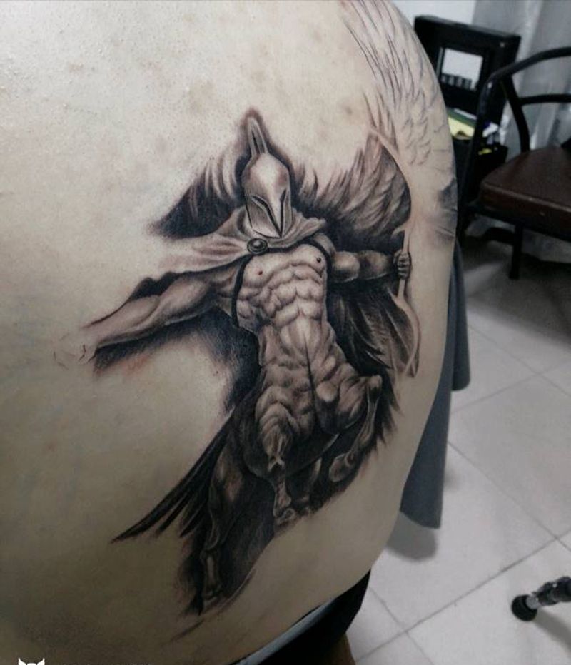 今天工作纹身图片_背部欧美写实原创纹身图案