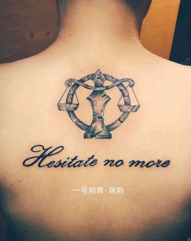 私人订制纹身图片_背部纹身图案