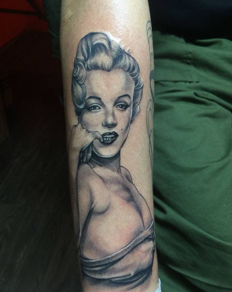 玛丽莲梦露纹身图片