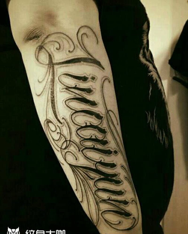 奇卡诺花体字纹身图片