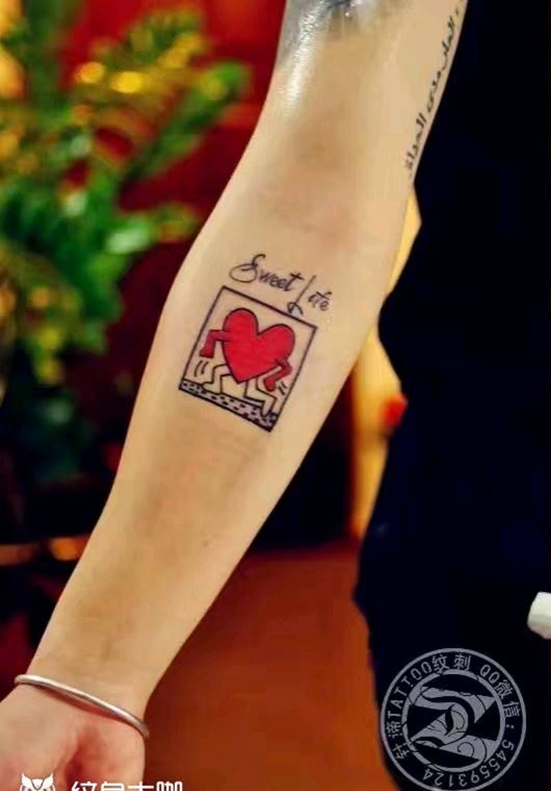 4年前作品纹身图片_胸部手臂几何静物原创成品纹身图案