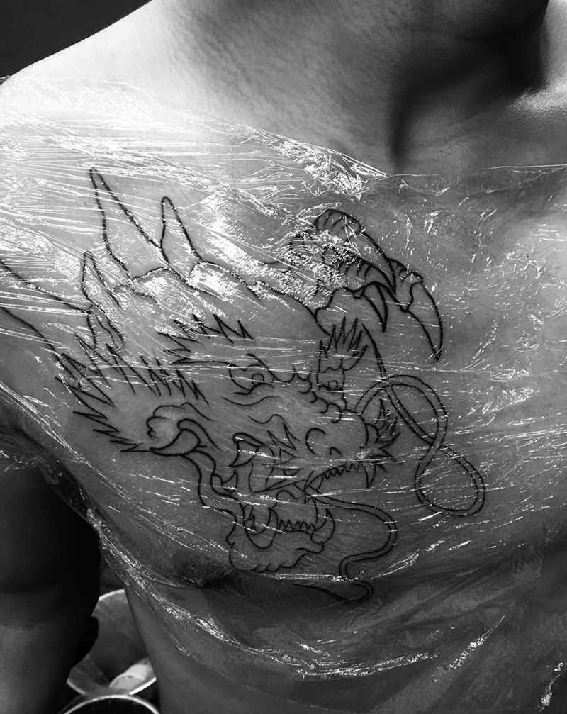 龙头线条纹身图片