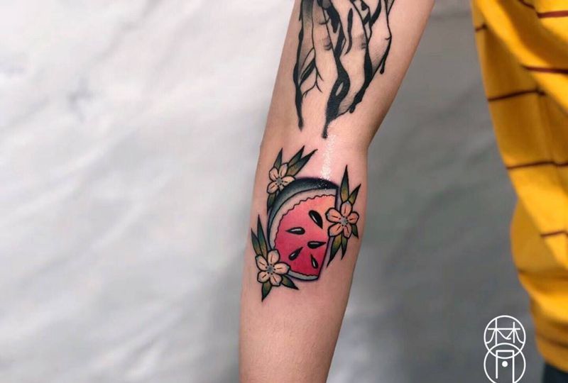 冰凉一夏纹身图片_手臂New School纹身图案