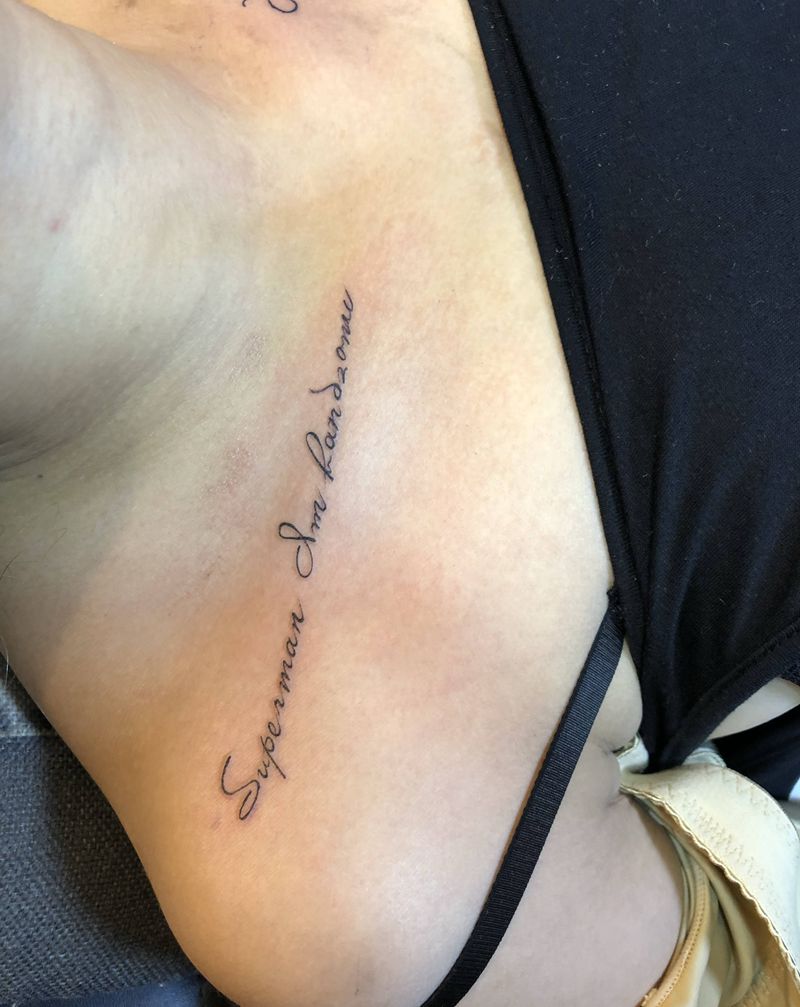 英文纹身图片_胸部纹身图案