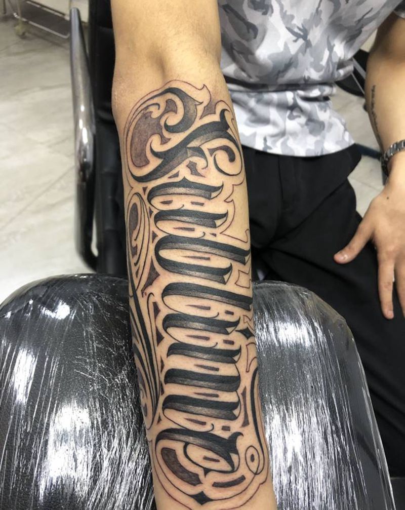 看上可约纹身图片_手臂纹身图案