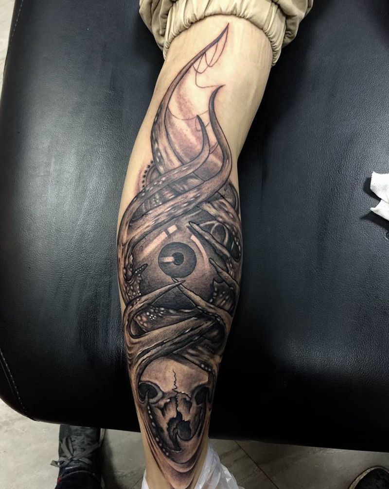 约吗纹身图片_脚部纹身图案